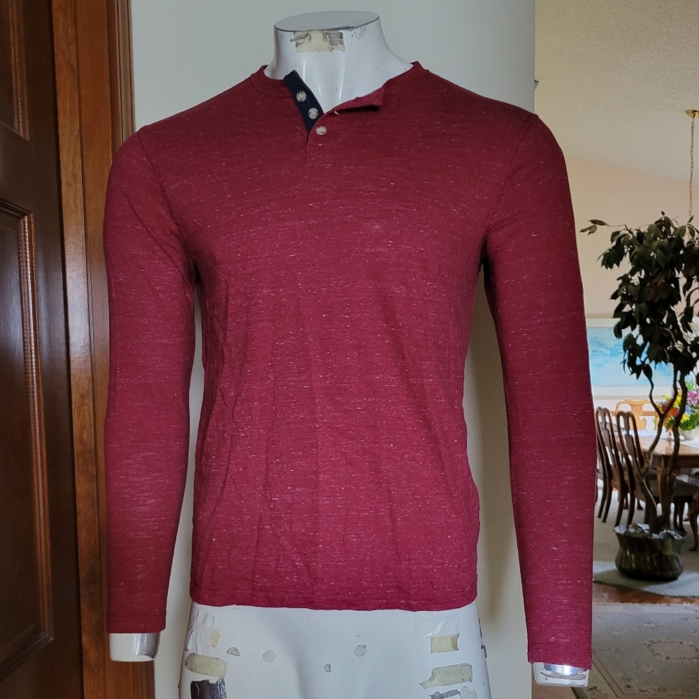 MENS | Long Sleeve - Picture 1 of 3